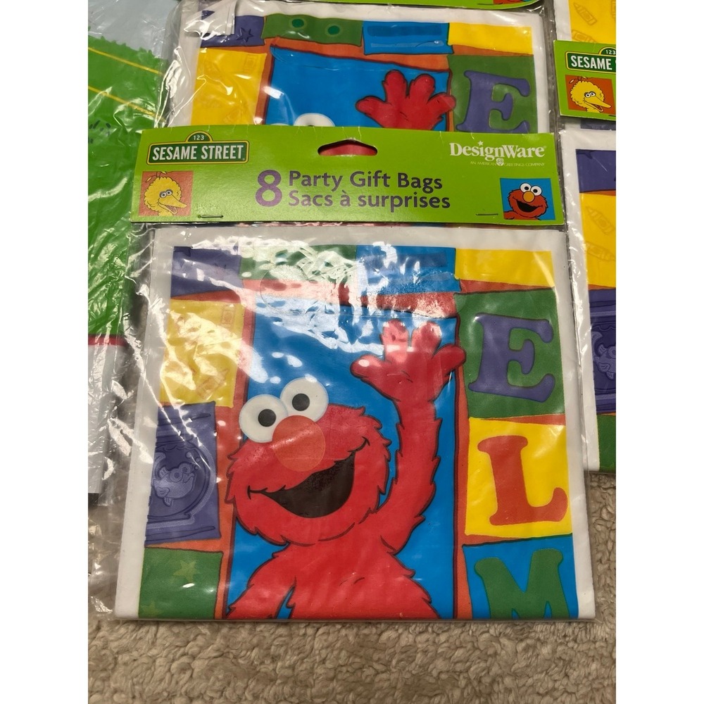 Vintage Sesame Street Elmo birthday party supplies - Picture 2 of 5